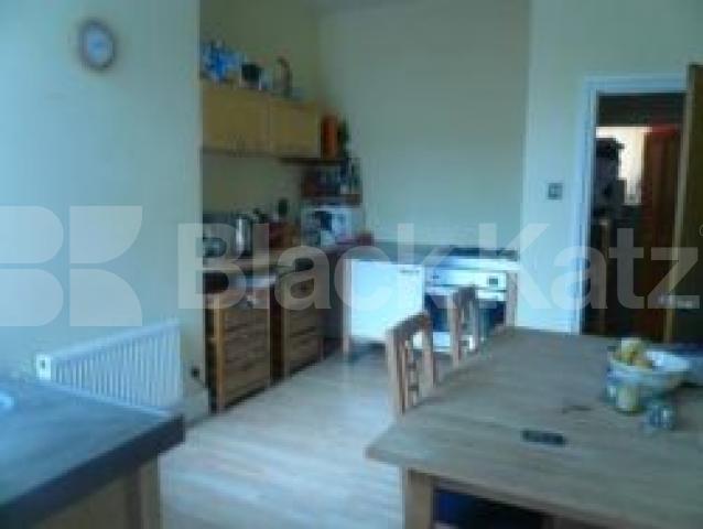 			LET, 2 Bedroom, 1 bath, 1 reception Flat			 Northbrook Road, BOUNDS GREEN